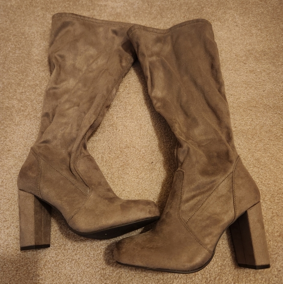 Torrid suede boots - Picture 2 of 4